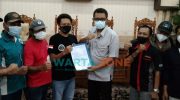 Foto: Hearing lanjutan Ketua DPRD Banyuwangi bersama Aliansi supir logistik tujuan Bali, Lombok maupun ke pulau Sumatera.
