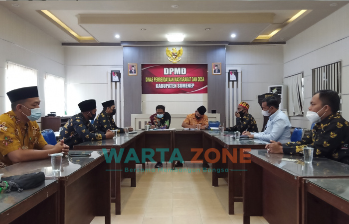 Foto: Jajaran Pengurus PABPDSI Kabupaten Sumenep, saat menggelar silaturrahim bersama Kepala Dinas Pemberdayaan Masyarakat dan Desa (DPMD).