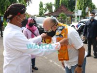 Foto: Bupati Sumenep, Achmad Fauzi, saat menerima kunjungan Sekretaris Jenderal (Sekjen) Kementerian Perhubungan RI, Djoko Sasono, di Keraton Sumenep.