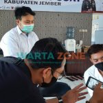 Caption: Pasien Isoter di lokasi Hotel Kebonagung, Suya saat dikonfirmasi melalui sambungan Video Call WhatsApp, Sabtu (2/10/2021).