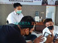 Caption: Pasien Isoter di lokasi Hotel Kebonagung, Suya saat dikonfirmasi melalui sambungan Video Call WhatsApp, Sabtu (2/10/2021).