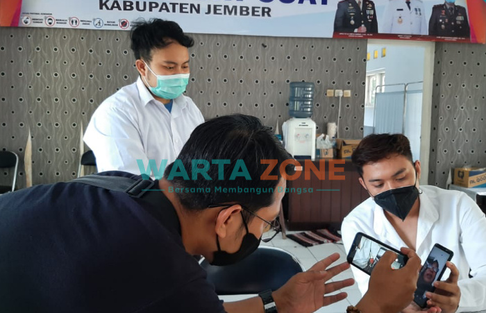 Caption: Pasien Isoter di lokasi Hotel Kebonagung, Suya saat dikonfirmasi melalui sambungan Video Call WhatsApp, Sabtu (2/10/2021).