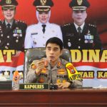 Foto: Kapolresta Mojokerto, AKBP Rofiq Ripto Himawan,, saat menggelar Rapat Koordinasi Percepatan vaksin Covid-19.