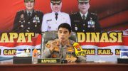 Foto: Kapolresta Mojokerto, AKBP Rofiq Ripto Himawan,, saat menggelar Rapat Koordinasi Percepatan vaksin Covid-19.