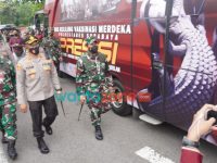 Foto: Inovasi dan kemudahan pelayanan vaksinasi di Surabaya oleh kepolisian bersama pemerintah kota Surabaya dan TNI.