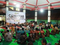 Foto: Kapolresta Mojokerto, saat menggelar kegiatan rakyat dengan nama Candimas atau Cangkruan.