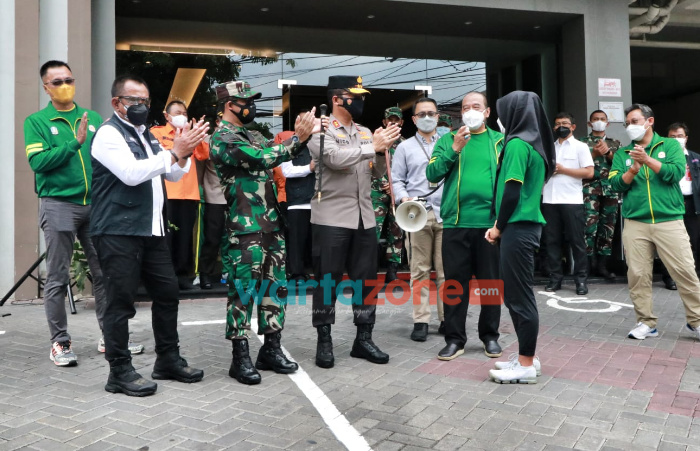 Foto: Forkopimda Jawa Timur, saat menyambangi atlet PON kontingen Jatim, yang berhasil sabet ratusan medali dari berbagai Cabang Olahraga.