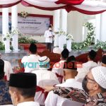 Foto: Bupati Sumenep, Achmad Fauzi, saat menghadiri peresmian masjid Abdullah Syechan Baghraf, di Pondok Pesantren Darut Thoyyibah, Desa Legung Timur, Kecamatan Batang-Batang.
