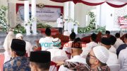 Foto: Bupati Sumenep, Achmad Fauzi, saat menghadiri peresmian masjid Abdullah Syechan Baghraf, di Pondok Pesantren Darut Thoyyibah, Desa Legung Timur, Kecamatan Batang-Batang.