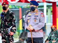 Foto: Kapolri Jenderal Listyo Sigit Prabowo, saat memberikan motivasi kepada seluruh prajurit TNI-Polri yang bertugas menjaga kamtibmas di Papua.