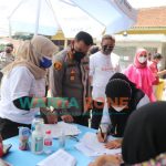 Foto: Kapolresta Bogor Kota, Kombes Pol Susatyo Purnomo Condro (tengah), saat pembukaan vaksinasi presisi.