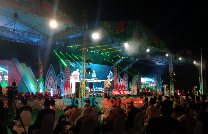 Foto: Gubernur Jawa Timur, Khofifah Indar Parawansa, saat menyampaikan sambutan dalam pembukaan MTQ ke-29 tingkat Jatim, di gedung Bakorwil Pamekasan, Madura.