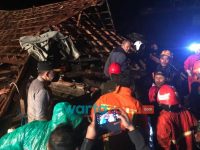 Foto: Jajaran Forkopimda Kota Batu, saat meninjau langsung lokasi kejadian bencana alam banjir Bandang yang meluluh lantakkan rumah dan sawah milik masyarakat di Kecamatan Bumiaji.