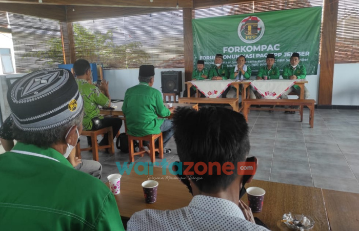 Foto : Forkompac Cabang PPP saat menggelar deklarasi di Kafe Joglo Milenia, Jumat (5/11/2021).