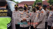 Foto: Dirbinmas Polda Jatim, Kombes Pol Asep Irpan Rosadi, saat melaksanakan tatap muka dengan Bhabinkamtibmas Polres Pasuruan dan Polres Pasuruan Kota.