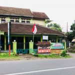SEPI: Tampak depan kantor Kepala Desa Suger Lor, Kecamatan Maesan, Kabupaten Bondowoso.