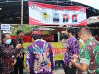Foto: Kapolres Sumenep AKBP Rahman Wijaya, bersama jajaran Forkopimda saat meninjau pelaksanaan Pemilihan Kepala Desa Serentak Tahun 2021 Kabupaten Sumenep.