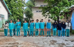 Semarakkan Pekan Olahraga dan Seni Tingkat Kabupaten, MA An Nur Giligenting Lepas 16 Atlet Terbaik