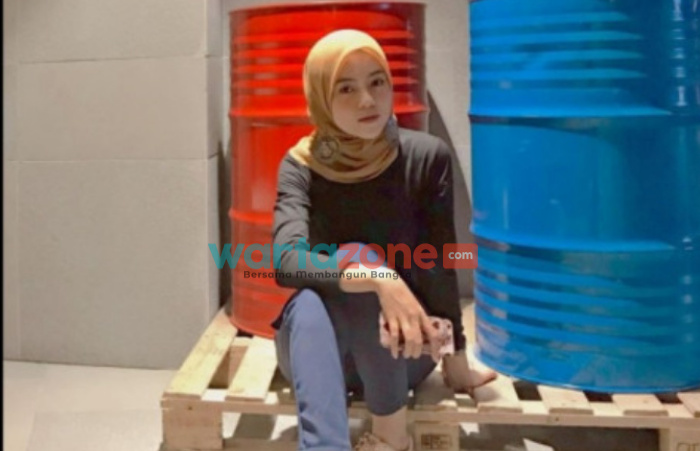 Foto: Novia Widyasari Rahayu (23) Mahasiswi Universitas Brawijaya Malang yang Bunuh Diri di Makam Ayahnya. (Sumber : Ika Nurulla/tvonenews.com)