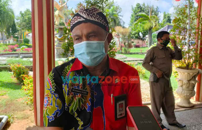 Foto Plt Kepala Disdik Sumenep, Moh. Iksan