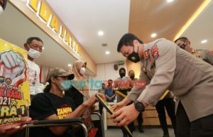 Kapolda Jatim: Polisi Harus Menerima Kritik dan Masukkan untuk Perbaikan