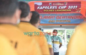 Pimpin Upacara Pembukaan Turnamen Bulu Tangkis dan Bola Voli, Kapolres Lamongan: Junjung Tinggi Sportivitas