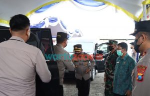 Wakapolda Jatim Apresiasi Pelaksanaan Vaksinasi Serentak di Sampang