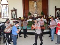 Foto: Kapolres Pasuruan Kota AKBP Raden Muhammad Jauhari, melaksanakan pengecekan di 12 Gereja dalam rangka pengamanan perayaan Natal dan tahun Baru 2022.