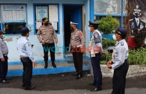 Jelang Natal dan Tahun Baru, Kapolres Bondowoso Datangi Terminal Sampaikan Imbauan