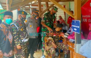 Kolaborasi Satgas Covid-19 dan Ponpes Karang Durin, Vaksin Ratusan Masyarakat saat Haul Akbar