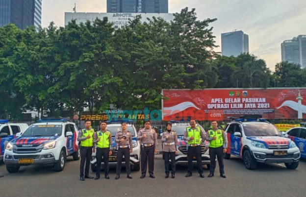 Foto: Mobil INCAR (Integrated Node Capture Attitude Record) milik Direktorat Lalu Lintas (Ditlantas) Polda Jatim, diperbantukan amankan Jakarta dalam Operasi Lilin Jaya Tahun 2021.