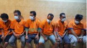 Foto: Polresta Banyuwangi mengamankan enam pelaku yang mengaku sebagai anggota Resmob Satnarkoba Polda Jatim.