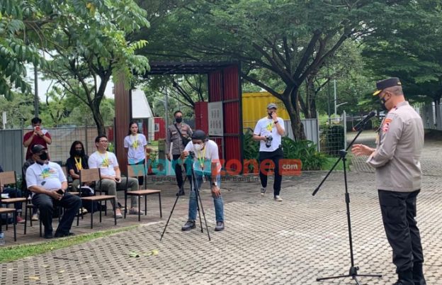 Foto: Lomba mural untuk memberikan ruang kebebasan berekspresi terhadap masyarakat. Kali ini, acara itu bertajuk 'Safari Bhayangkara Mural 2021'.