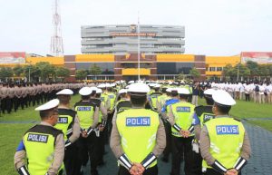 Kapolda Jatim Pimpin Apel Gelar Pasukan Persiapan Perayaan Tahun Baru 2022