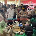 Kapolda Jatim, Kapolda Irjen Pol Nico Afinta, Vaksinasi Serentak Indonesia, Bakorwil Pamekasan Madura, Berita Pamekasan, Pamekasan,