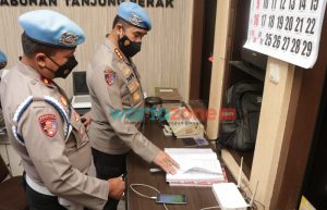 Cegah Pelanggaran Anggota, Kabid Propam Polda Jatim Cek Kedisiplinan dan Kesiapsiagaan Polsek Jajaran