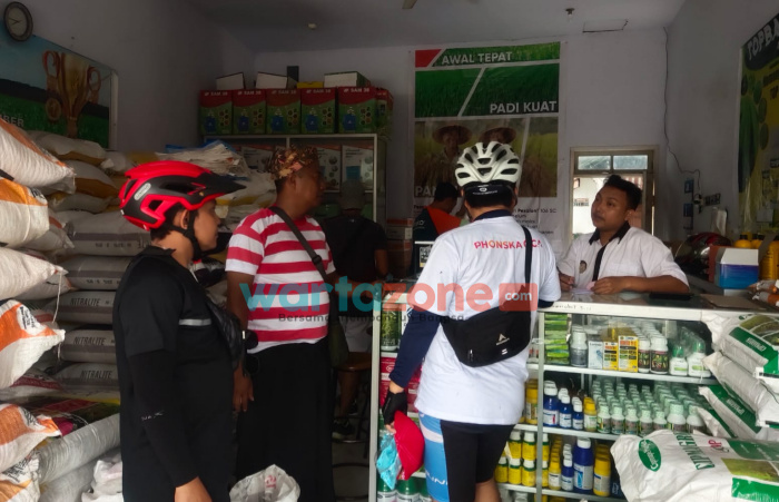 PT Pupuk Indonesia, Persero, Monitoring kios wilayah Jember, Jember, Berita Jember, Stok Pupuk di Jember,
