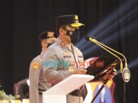 Foto: Kapolda Jatim Irjen Pol Nico Afinta memimpin langsung Upacara Sertijab empat pejabat utama dan lima kapolres jajaran di Gedung Mahameru Mapolda Jatim.