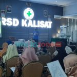Foto: Kegiatan Workshop Resusitasi Neonatus yang di gelar di Aula RSD Kalisat, Sabtu (8/1/2022).