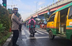 Berikan Rasa Aman Kepada Masyarakat, Polisi Surabaya Hadir di Pagi Hari