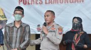 Foto: Kapolres Lamongan AKBP Miko Indrayana, mengklarifikasi informasi penangkapan pengedar atau bandar narkoba pada video viral yang beredar di masyarakat.