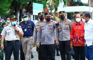 Tinjau Pelabuhan Benoa, Kapolri Minta Proses Prokes Hingga Karantina PPLN Diperketat