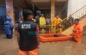 Rumah Bupati Jember Terendam Banjir, Ketinggian Air Capai 1,5 Meter
