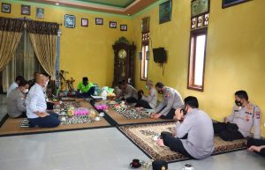 Jalin Sinergitas, Kapolres Magetan Silaturahmi ke Pengasuh Ponpes Salafiyah Handurusiyyah Parang
