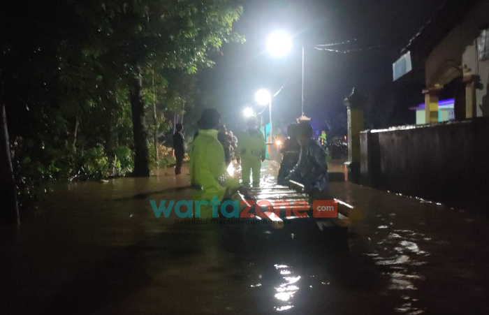 Kapolres Kediri Kota, AKBP Wahyudi, Banjir di Banyakan dan Grogol,