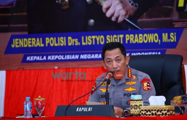 Kapolri, Jenderal Listyo Sigit Prabowo, Perjanjian Ekstradisi antara Indonesia-Singapura, Polri,