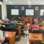 Bupati Fauzi, Bupati Sumenep, Bupati Achmad Fauzi, Galian C Ilegal, Fauzi Temui Demonstran,