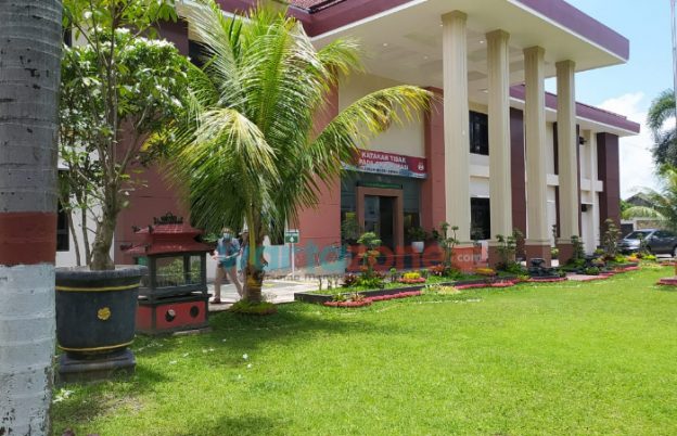 Gelar Swab Massal, Belasan Pegawai PN Jember Terkonfirmasi Positif Covid-19