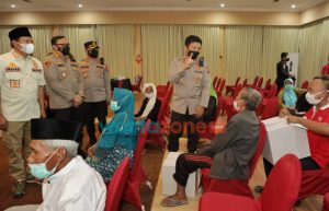 Genjot Vaksinasi Di Jatim, Kapolda Jatim Cek Vaksinasi di Pasuruan