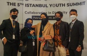 Kakak-Beradik Putra Kapolsek Semen Harumkan Nama Indonesia dalam Istanbul Youth Summit 2022